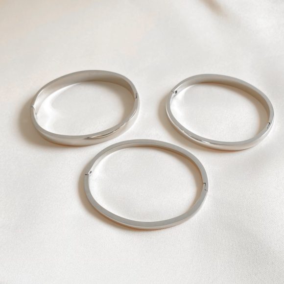 Retro Minimalistic Buckle Simple Bracelet Gold Bracelet - Image 9