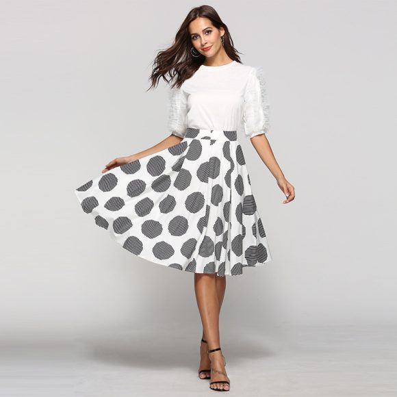 Large Polka Dot Round Slim Fit Mid-Length Skirt With Large Hem - Image 3