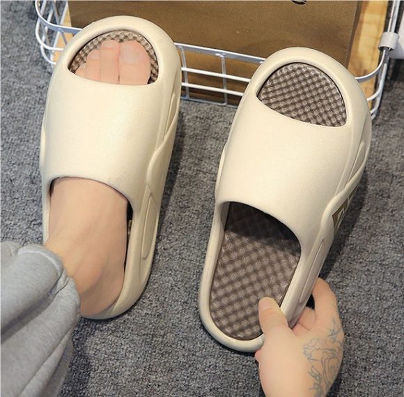 Material Thickening Men's Slippers Summer Outerwear Height Increasing Flip Flops Men Wholesale - Image 5