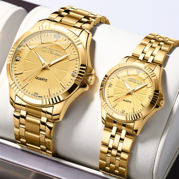Men's And Women's Fashion Diamond-embedded Watch - Image 3