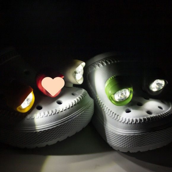 Popular Camping Warning Hole Shoes Light