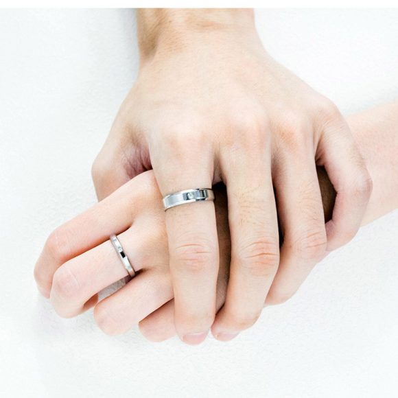 Diamond-embedded Stainless Steel Couple Rings Titanium Steel Couple Ring Glossy - Image 3