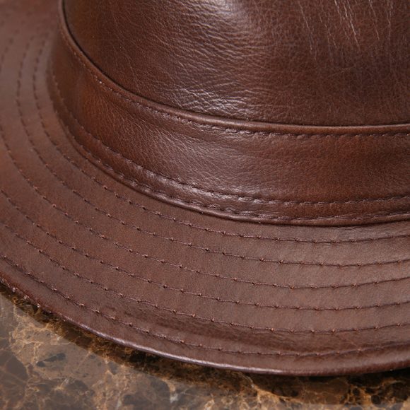 Men's And Women's Cowhide Hats With Big Eaves On The Street - Image 5