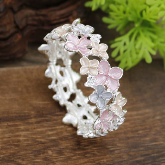 Enamel Little Sakura Elastic Bracelet Women's High-grade All-match Alloy Bracelet - Image 5