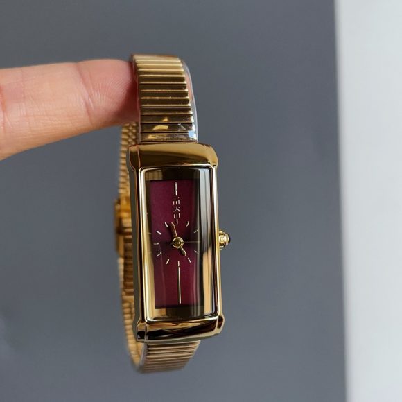 Retro Ankela Red Series Chain Watch Women - Image 7