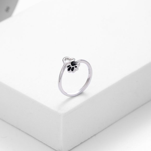 925 Sterling Silver Fashionable And Exquisite Cat's Paw Drip-shaped Ring