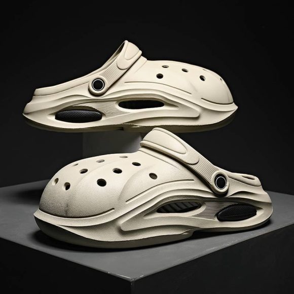 Men's Sandals With Casual Oversize Holes - Image 2