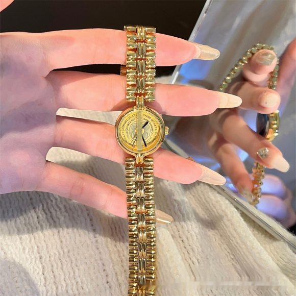 Women's Mid-ancient Light Luxury And Simplicity Advanced Gold Chain Watch - Image 5