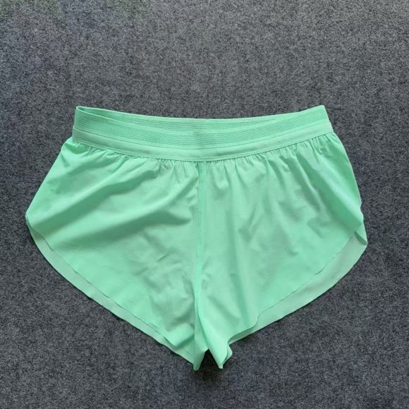 Men's Solid Color Quick Drying Breathable Loose Shorts - Image 8
