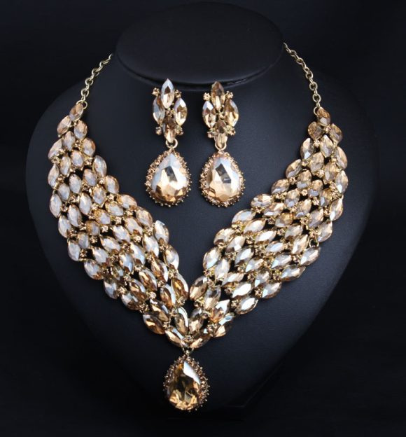 Crystal African Necklace Earring Set - Image 3