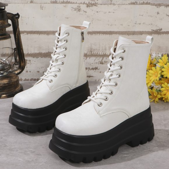 Women's Three-layer Platform Plus Round Toe Patchwork Retro Cool Martin Boots - Image 5