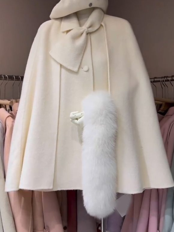 Small White Woolen Thick Coat - Image 3