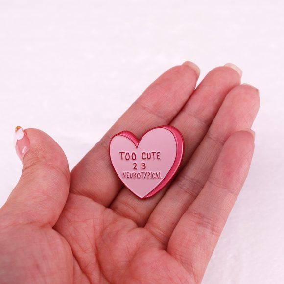 Cute Love Brooch Badge Accessories - Image 3