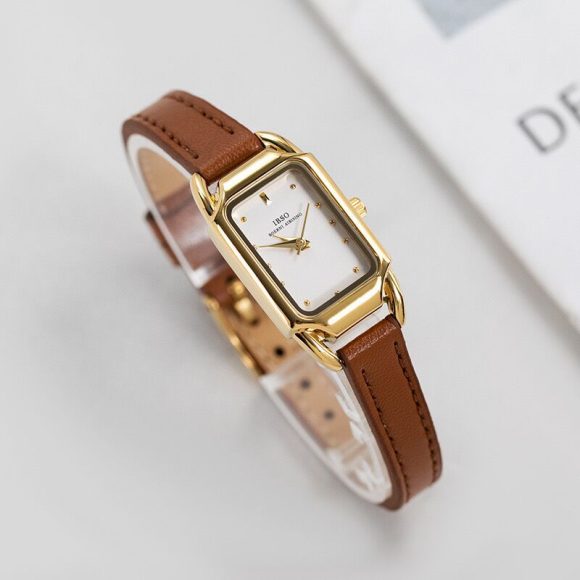 Women's Retro Square Simple Belt Watch - Image 3