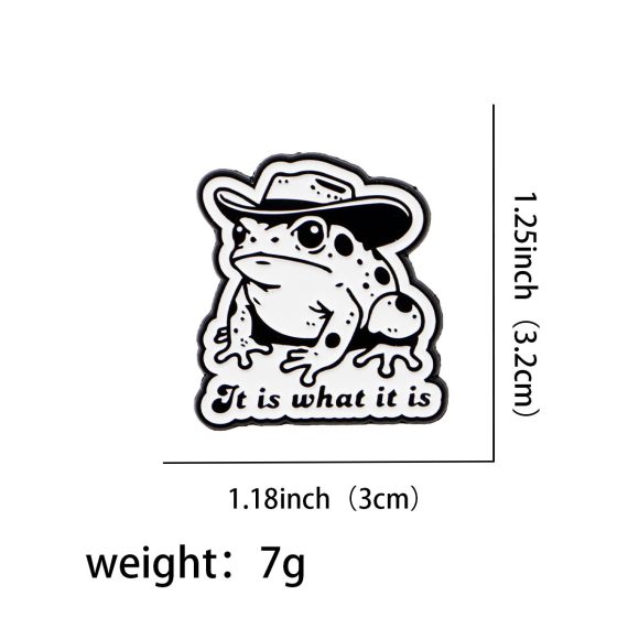Brooch Cartoon Golden M Badge Creative English Letters - Image 3