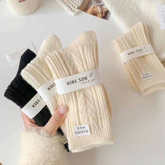 Milky White Twist Wool Socks Children - Image 8