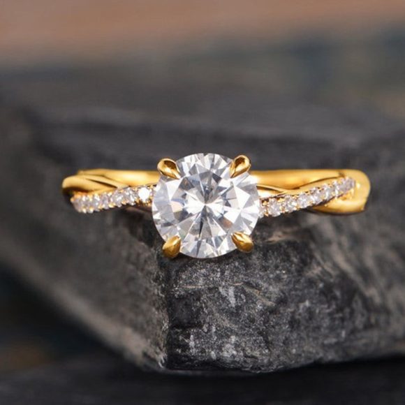 European And American Simple Plated 18K Gold Ring - Image 6