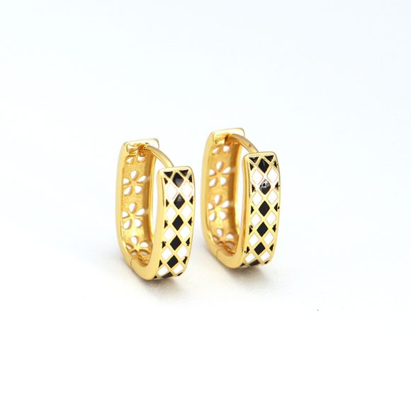 Black And White Chessboard Grid Ear Clip Silver Dripping Oil - Image 4