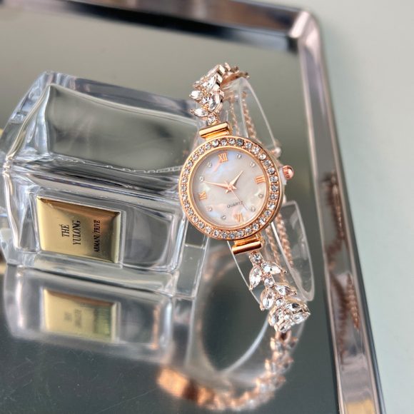 Affordable Luxury Diamond-embedded Free Adjustable Bracelet Quartz Watch - Image 2