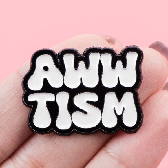 Brooch Cartoon Golden M Badge Creative English Letters Ornament - Image 6