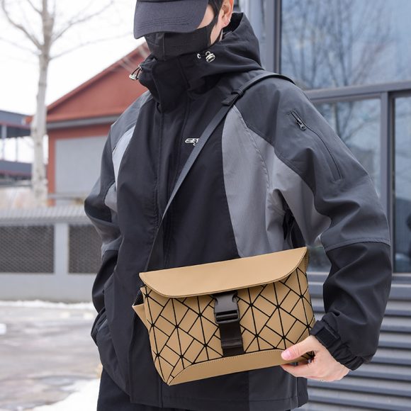 Rhombus Crossbody Design Fashion Trend Rui Camp Men's Bag - Image 8