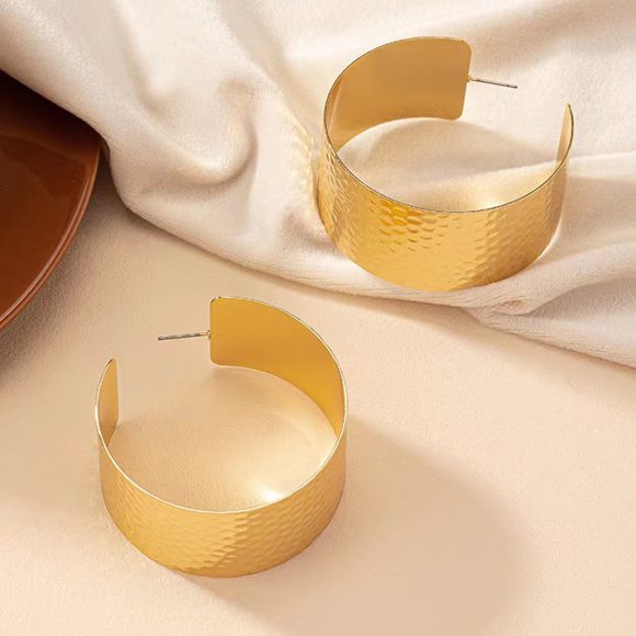 European And American Simple Graceful Large Earrings Personality - Image 6