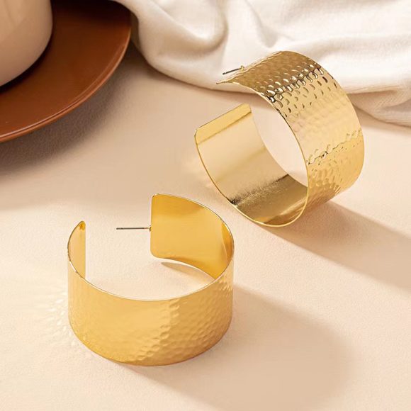 European And American Simple Graceful Large Earrings Personality - Image 5