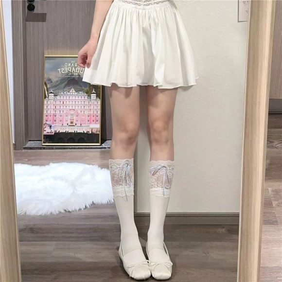 Women's Summer Fashion Ribbon Bow Tube Socks - Image 3