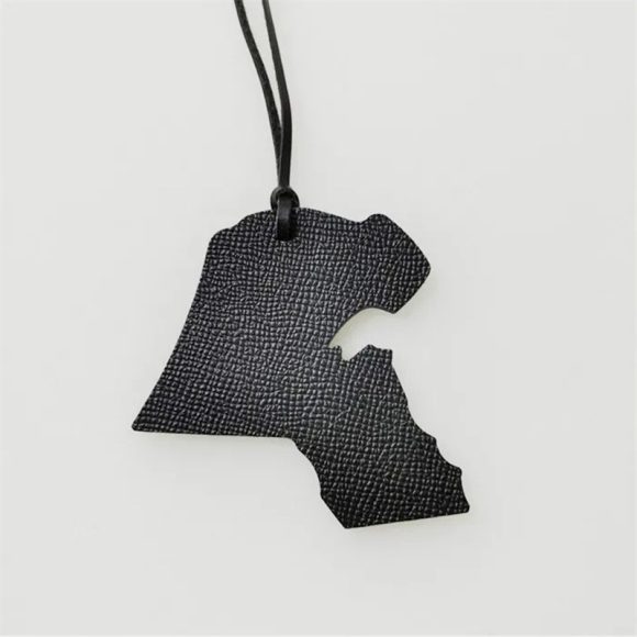 Map-shaped Leather Handbag Pendant - Image 4