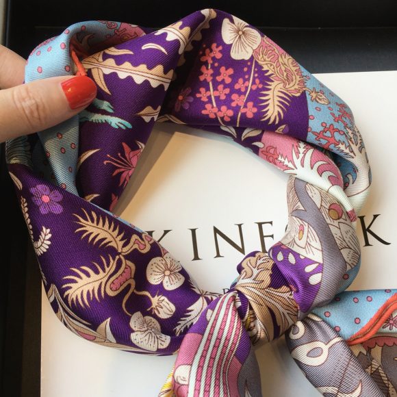 Retro Easy Matching Spring And Summer High-grade Printed Women's Professional Scarf - Image 5