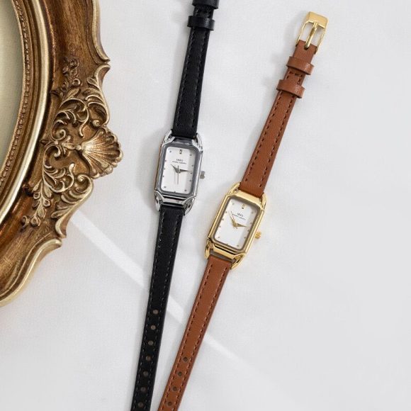 Women's Retro Square Simple Belt Watch - Image 7