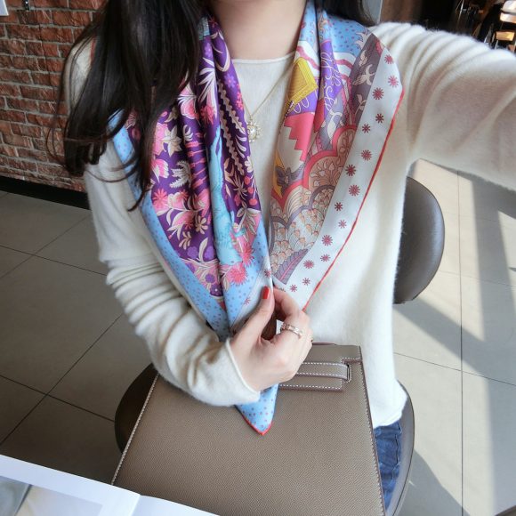 Retro Easy Matching Spring And Summer High-grade Printed Women's Professional Scarf - Image 2