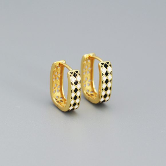 Black And White Chessboard Grid Ear Clip Silver Dripping Oil - Image 6