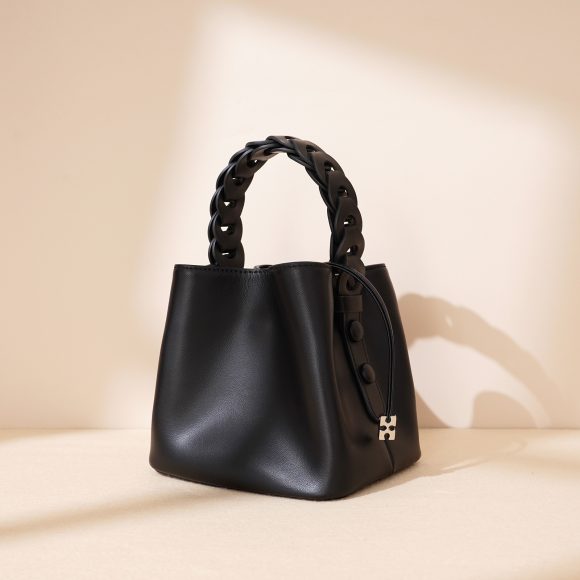 Hand-woven Fashion Mini Cross Body Bucket Bag - Image 2