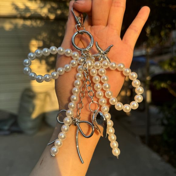Korean Chic New Sweet Pearl Bow Silver Love Pendant Car Keychain Pendant - Image 5