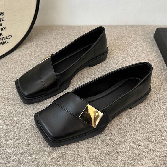 Metal Buckle Square Head Women's Flat-heeled Shoes - Image 2