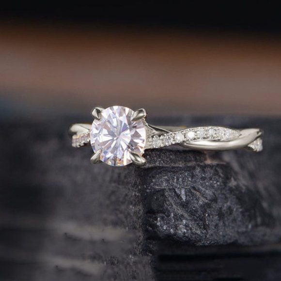 European And American Simple Plated 18K Gold Ring - Image 2