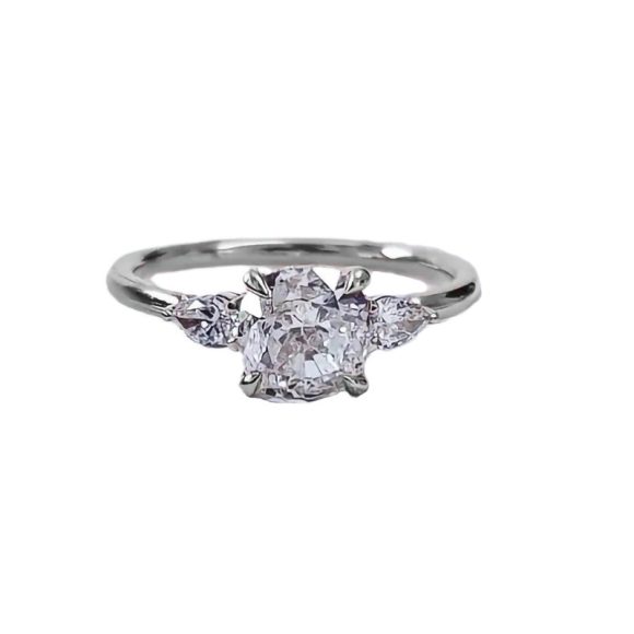European And American Elegant Four-claw Zircon Ring - Image 5