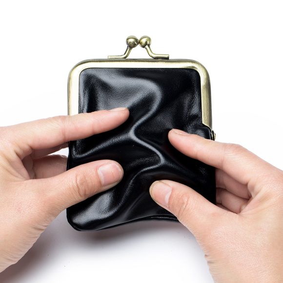First Layer Oil Wax Cowhide Retro Compact Clip Coin Purse - Image 10