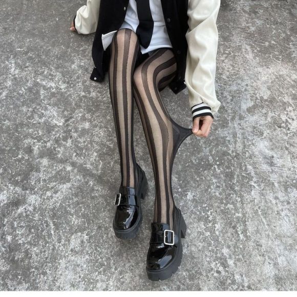 Women's Fashion Stitching Black Thin Pantyhose - Image 2