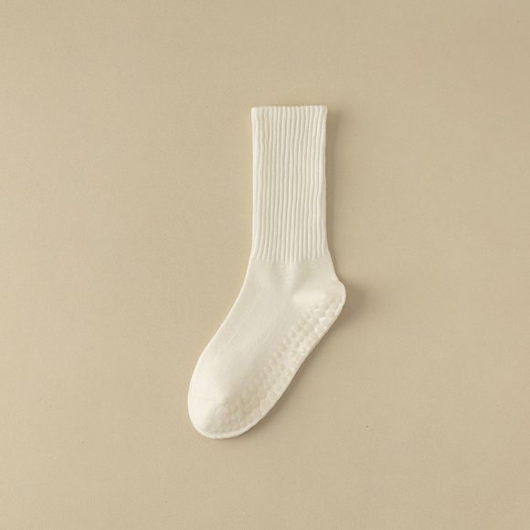 Women's Pilates Mid-calf Silicone Non-slip Yoga Socks - Image 3