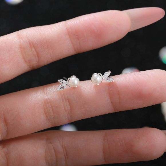 S999 Sterling Silver Pure Silver Stud Earrings Female Water Drop Ear-caring Shell Pearls - Image 3