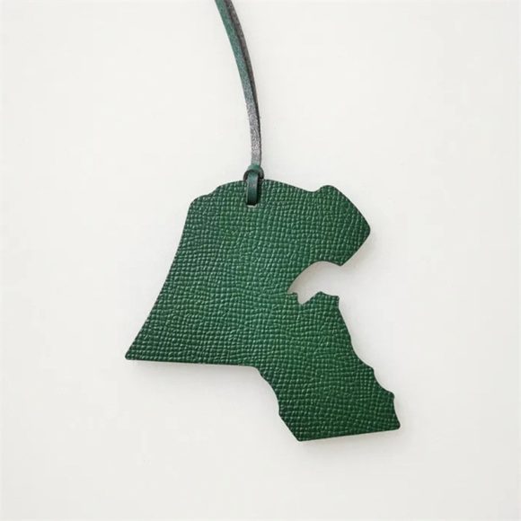 Map-shaped Leather Handbag Pendant - Image 10