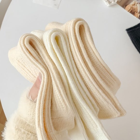 Milky White Twist Wool Socks Children - Image 5