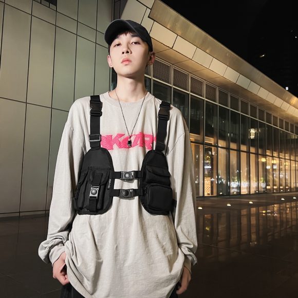 Men's Fashion Trendy Multi-pocket Chest Bag