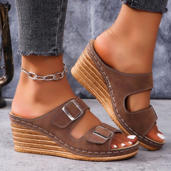 Women's Outer Wedge Belt Buckle Beach Slippers - Image 3