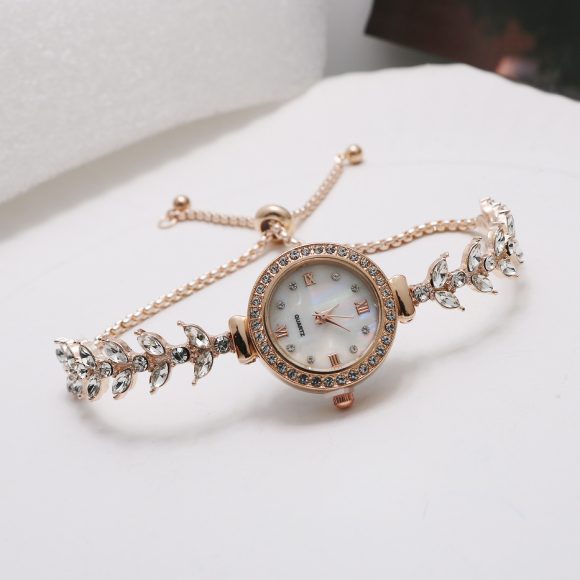 Simple Fashion Temperamental Bracelet Women's Watch Pull-out - Image 4