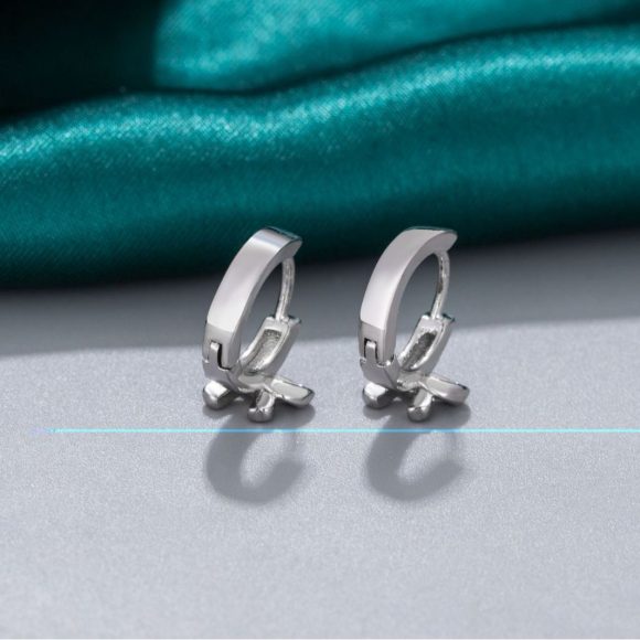 Special-interest Design Bow Earrings Women's 18K Gold Plated - Image 3