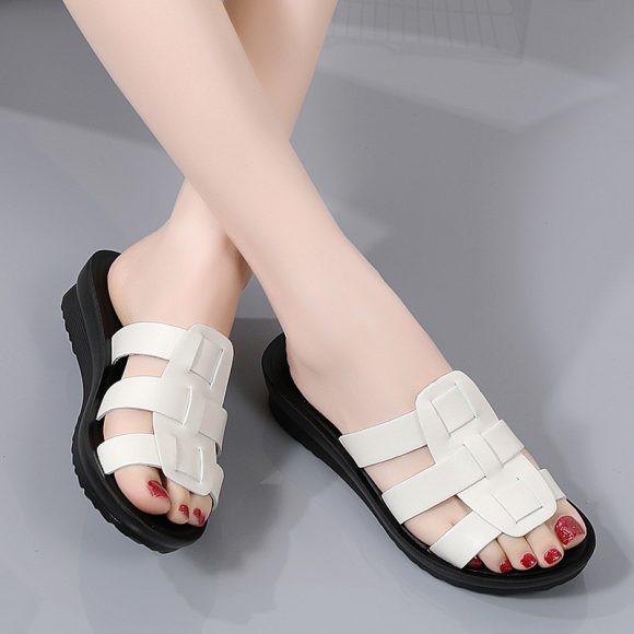 Large Size Flat Bottom Women's Slippers Fashionable Soft Bottom - Image 6