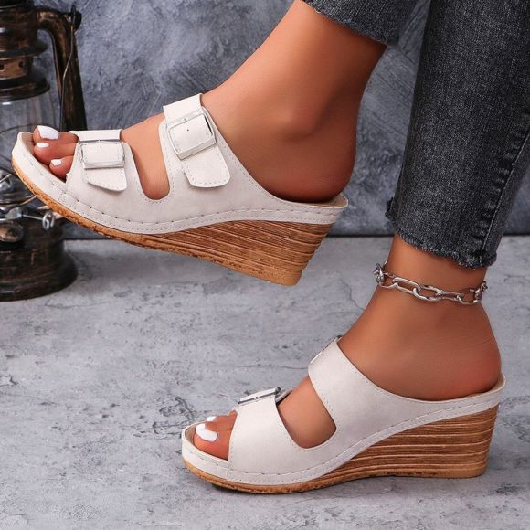 Women's Outer Wedge Belt Buckle Beach Slippers - Image 4